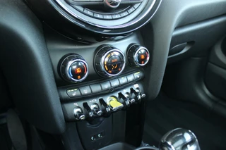 MINI Electric ➡️ Mini Mini Electric Yours 33 kWh | 1e eigenaar | inc BTW | NL auto | Pano | Head-up | Harman-kardon | Camera | LED | Sportstoelen | Leer | DAB | PDC | Climate control | - afbeelding nr 29