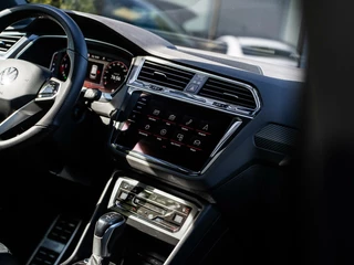 Volkswagen Tiguan Volkswagen Tiguan 2.0 TSI 4Motion R-Line|PANO|DYNAUDIO|ACC - afbeelding nr 25