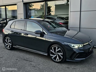 Volkswagen Golf Volkswagen Golf 1.5 eTSI R-Line Panorama/HUD/Harman Kardon/Keyless - afbeelding nr 7