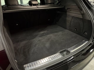 Mercedes-Benz GLE Mercedes-Benz GLE 350 e 4MATIC AMG PANO/22