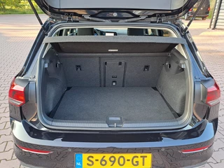 Volkswagen Golf Volkswagen Golf 1.5 eTSI R-Line Business+ | LED | Trekhaak | All-seasons | ACC | Keyless | Stoelverwarming | - afbeelding nr 51