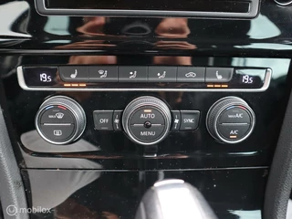 Volkswagen Golf Volkswagen Golf 1.6 TDI AUT R Line Camera PDC CarPlay 1e eigenaar - afbeelding nr 7