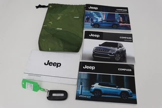 Jeep Compass Jeep Compass 4xe 240 Plug-in Hybrid Electric S | Leder |  Stoel & stuurverwarming | Adaptive cruise | Carplay | Camera | Navigatie | Keyless - afbeelding nr 23