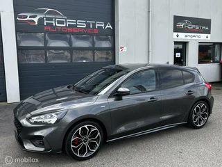 Ford Focus Ford Focus 1.0 EcoBoost ST Line Navi 18inch Led Winterpack NAP Dik! - afbeelding nr 40