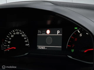 Peugeot 2008 PEUGEOT 2008 1.2 PURETECH AUTOMAAT/CAMERA/FULL LED/KEYLESS/CARPLAY/LANE ASSIST/16''LMV - afbeelding nr 16