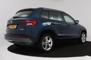 Škoda Karoq Skoda Karoq 1.5 TSI ACT Ambition Business (ACHTERUITRIJCAMERA, PARKEERSENSOREN, CRUISE CONTROL, NAVIGATIE, AUTOMAAT) - afbeelding nr 10