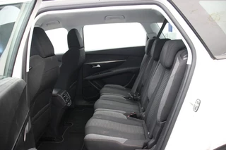 Peugeot 5008 Peugeot 5008 1.2 PureTech Executive 7 Persoons - Carplay, Cruise, Trekhaak - afbeelding nr 6