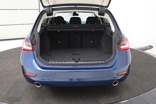 BMW 3 Serie BMW 3-serie 318i Business Edition | Stoelverwarming | Camera |  Carplay | Live Cockpit | Full LED | Navigatie | Dodehoek detectie | Climate control - afbeelding nr 23