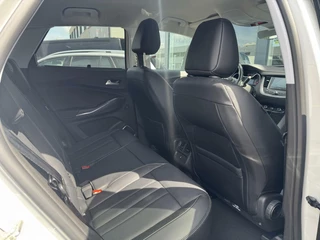 Opel Grandland X Opel Grandland X 1.6 Turbo Hybrid4 Ultimate / 300pk / Bomvol - afbeelding nr 25