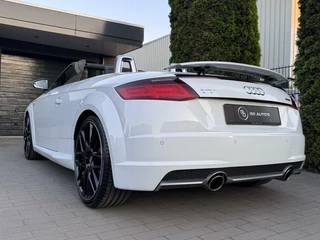 Audi TT Audi TT Roadster 2.0 TFSI Quattro S-Line B&O Virtual Stoelverwarming - afbeelding nr 13
