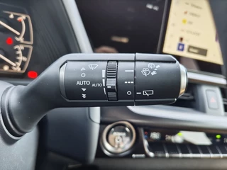 Lexus UX - afbeelding nr 13