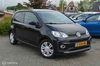 Volkswagen up! Volkswagen Up! 1.0 TSI 90pk 5drs high up! | PANO-DAK | PDC - afbeelding nr 1