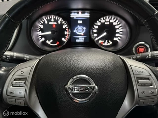 Nissan QASHQAI Nissan Qashqai 1.2 Premier Edition 2014 / Camera / Keyless / Panoramadak / Trekhaak / Dealeronderhouden / 1e eigenaar NAP - afbeelding nr 22