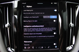Volvo XC60 Volvo XC60 2.0 T8 Plug-in hybrid AWD Plus Dark | Luchtvering | 360 | H&K | Trekhaak - afbeelding nr 40