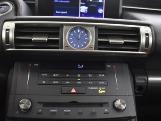 Lexus IS - afbeelding nr 20