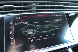 Audi Q8 Audi Q8 60 TFSI e quattro Pro Line S Competition | Panoramadak | Massage | 23'' | Vierwielbesturing | Trekhaak | Koeling | OLED - afbeelding nr 55