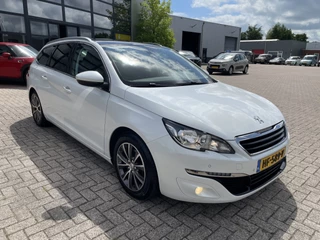 Peugeot 308 Peugeot 308 SW 1.6 BlueHDI 120 pk Blue Lease Executive Pack Trekhaak Panoramadak Camera Parkeersensoren DAB Clima en Cruise Control Wit Metallic Nette auto zuinige Euro 6 Diesel Station - afbeelding nr 4
