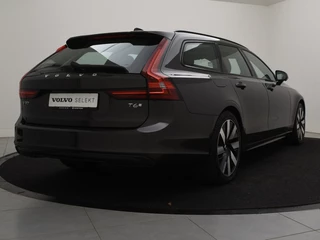 Volvo V90 Volvo V90 T6 PLUG-IN HYBRID ULTRA DARK 360GR CAM HARMAN KARDON SCHUIFDAK T - afbeelding nr 4