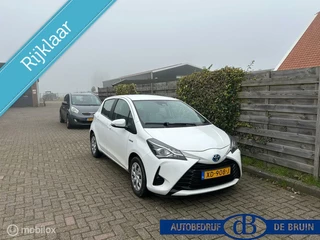 Toyota Yaris - 179307876-0