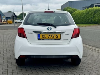 Toyota Yaris Toyota Yaris 1.5 Hybrid Aspiration  Automaat (Clima/Camera) - afbeelding nr 14