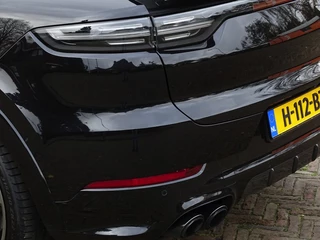 Porsche Cayenne Porsche Cayenne Coupé 3.0 474PK E-Hybrid / Sport Design / carbon / 22'' / LED *NAP* - afbeelding nr 63