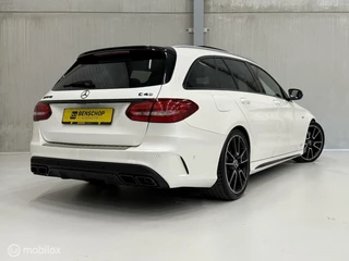 Mercedes-Benz C-Klasse Mercedes C-klasse Estate C43 AMG 4MATIC Panodak Leer AMG uitlaat Burmeister Camera 19 INCH - afbeelding nr 2