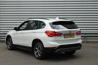 BMW X1 BMW X1 sDrive18i 136pk Centennial Executive AUTOMAAT NL-Auto NAP Clima Cruise Navi PDC 17