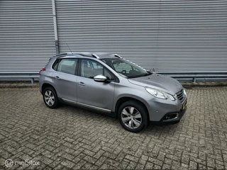 Peugeot 2008 Peugeot 2008 1.2 PureTech Allure |AUT | Navi | Trekhaak - afbeelding nr 36