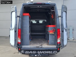Iveco Daily Iveco Daily 35S16 Dubbel Cabine Automaat 3,5t Trekhaak Werkplaatsinrichting LED Airco Cruise Camera Parkeersensoren DC Doka Mixto 8m3 Airco Dubbel cabine Trekhaak Cruise control - afbeelding nr 5