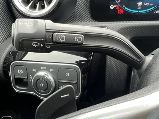 Mercedes-Benz CLA Navigatie Trekhaak Panoramadak Elek. Stoelen Leer Stoelverwarming DAB Keyless Getint Glas  NL Auto BTW - afbeelding nr 31