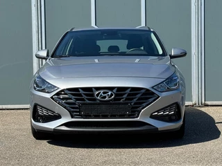 Hyundai i30 Hyundai i30 1.0 T-GDI MHEV 120pk Comfort | Camera - afbeelding nr 25
