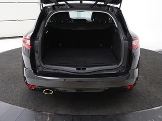 Renault Mégane Renault Mégane 1.3 TCe Bose | Camera | Keyless | Carplay |  Navigatie | Sfeerverlichting | Cruise Control | Climate control | Dodehoek detectie - afbeelding nr 9
