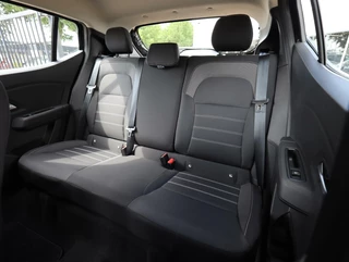 Dacia Sandero Dacia Sandero 1.0 TCe Comfort Automaat (Vol-Opties!) - afbeelding nr 4