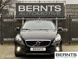 Volvo V40 Volvo V40 Cross Country 2.0 T3|Navigatie|Bluetooth|Parkeersensoren|Digitaal instrumentenpaneel - afbeelding nr 2