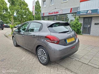 Peugeot 208 PEUGEOT 208 1.2 PURETECH SIGNATURE / Carplay / Cruise Control / - afbeelding nr 8