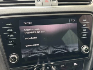 Škoda Octavia Skoda Octavia Combi 1.0 TSI Sport Navigatiesysteem | Trekhaak | Apple CarPlay | Climate control | Cruise control | Getint glas | Parkeersensoren achter - afbeelding nr 24