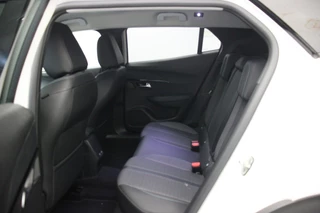 Peugeot 2008 Peugeot 2008 1.2 PureTech Allure - Carplay, Camera, Half Leer - afbeelding nr 7