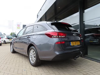 Hyundai i30 Hyundai i30 1.4 T-GDI Aut. Ecc Cruise Navi Trekhaak Pdc 2018 - afbeelding nr 5