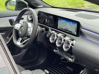 Mercedes-Benz CLA Mercedes CLA-klasse Shooting Brake 250 e AMG Panoramadak|Burmester®|Camera 360°|Head-Up|AppleCarplay|DAB+|Distronic|LED Beam - afbeelding nr 25