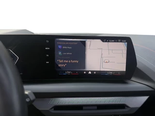 BMW 1 Serie BMW 1-serie 120 | M-Sport Pro | Aero Pakket | Harman/Kardon | Head-Up Display | Pano| Trekhaak | Shadow Line | Cruise Control - afbeelding nr 47
