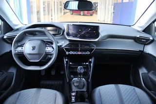 Peugeot 208 Peugeot 208 1.2 100PK ALLURE | CAMERA VOOR + ACHTER | KEYLESS ENTRY/START | DODEHOEK DETECTIE | NAVIGATIE | DRAADLOZE APPLE CARPLAY/ANDROID AUTO | PARKEERSENSOREN VOOR + ACHTER | ADAPTIVE CRUISE CONTROL | DAB+ RADIO | LED KOPLAMPEN | - afbeelding nr 7