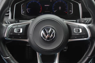 Volkswagen Polo Volkswagen Polo 1.0 TSI Highline 3x R-line / Full option! / Panoramadak / Camera / Virtual Cockpit / Keyless / 17'' / Dynaudio / Winterpakket / LED Koplampen / Navigatie / DAB / ACC - afbeelding nr 31