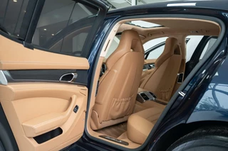 Porsche Panamera Porsche Panamera 4.8 Turbo S|571PK|Exclusive|1ste Eig|Org.NL|Dealer Onderhouden|Full Options|UNIEK - afbeelding nr 40