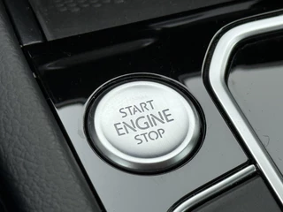 Volkswagen Passat Volkswagen Passat Variant 1.5 TSI Automaat/Trekhaak/Climate control/Stoelverwarming/150PK Keyless entry - afbeelding nr 26