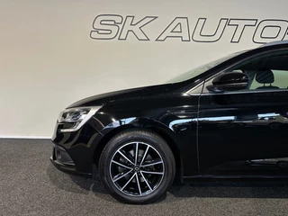 Renault Mégane Renault Mégane 1.5 DCI BOSE RIJKLAAR l CLIMA l NAVI l LMV l - afbeelding nr 9