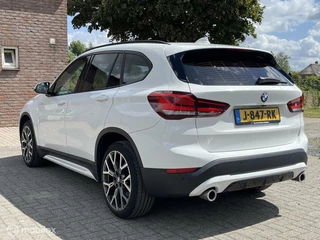 BMW X1 BMW X1 sDrive20i High Executive Edition Head-Up Dak Camera - afbeelding nr 6