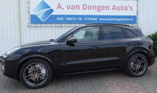 Porsche Cayenne - 394609492-0