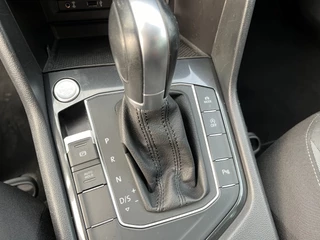 Volkswagen Tiguan | DSG | Virtual Cockpit | Trekhaak | Stoel- & stuurverwarming | Navigatie | App-connect | - afbeelding nr 14