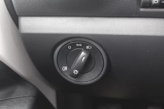 Volkswagen up! Volkswagen up! 1.0 BMT take up! / Airco / Radio / LED Dagrijverlichting / Elektr. ramen voor / Parrot - afbeelding nr 26
