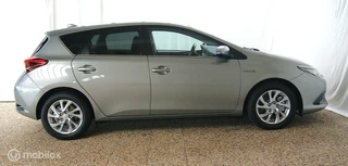 Toyota Auris Toyota Auris 1.8 Hybrid Trend - afbeelding nr 4